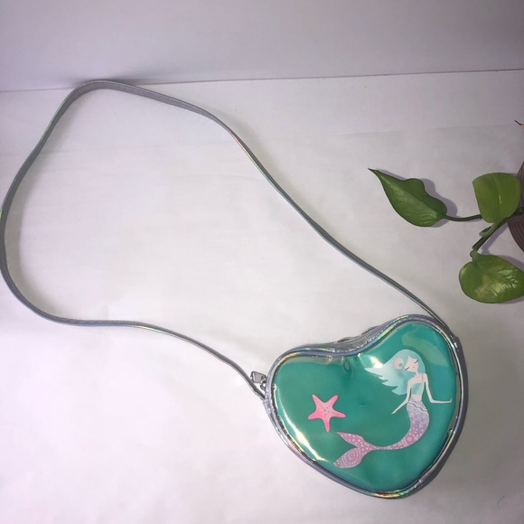 1989 Place Other - 1989 Place Little Girl’s Silver Heart Purse